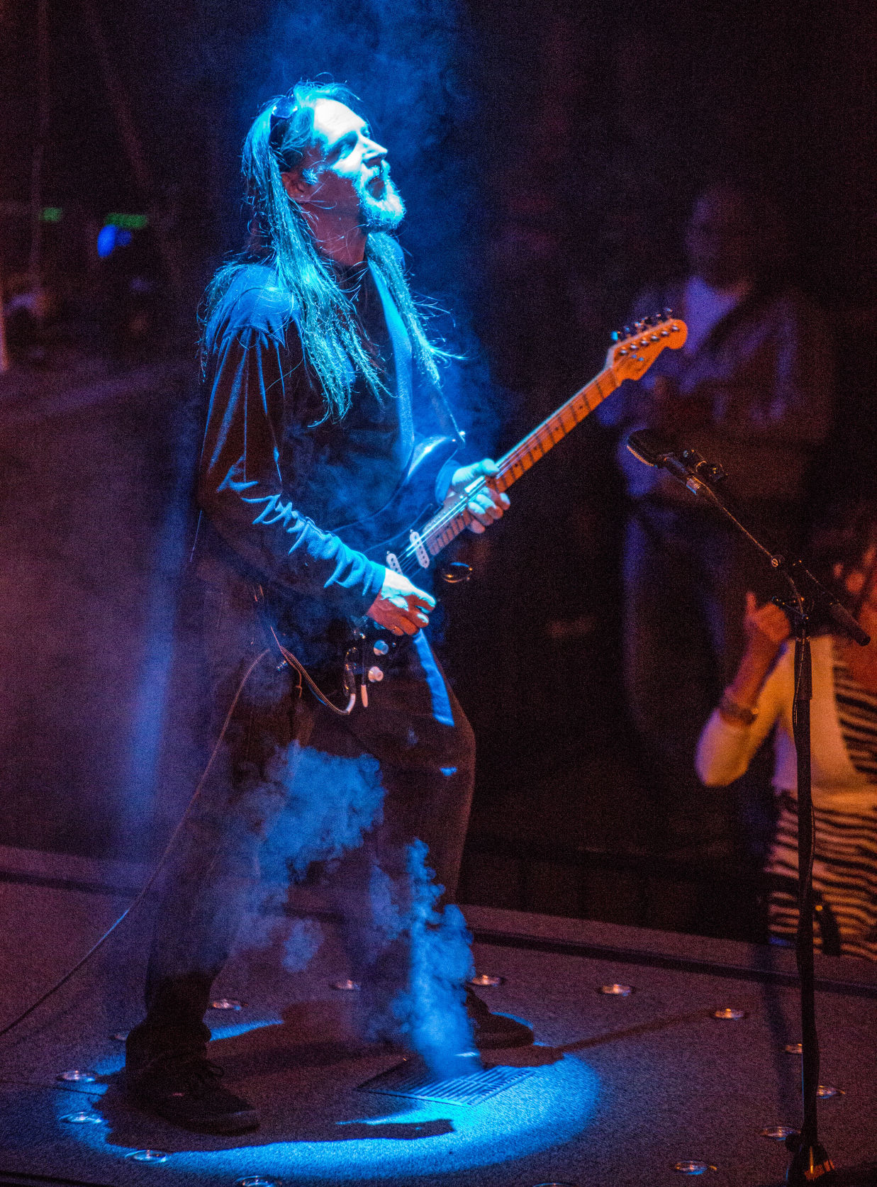Empty Spaces Rockin Ryan Richardson 1 -3789.jpg